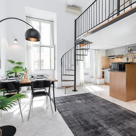 Apartamento Massena 2 - Great Location Massena Square With Ac Niza Exterior foto